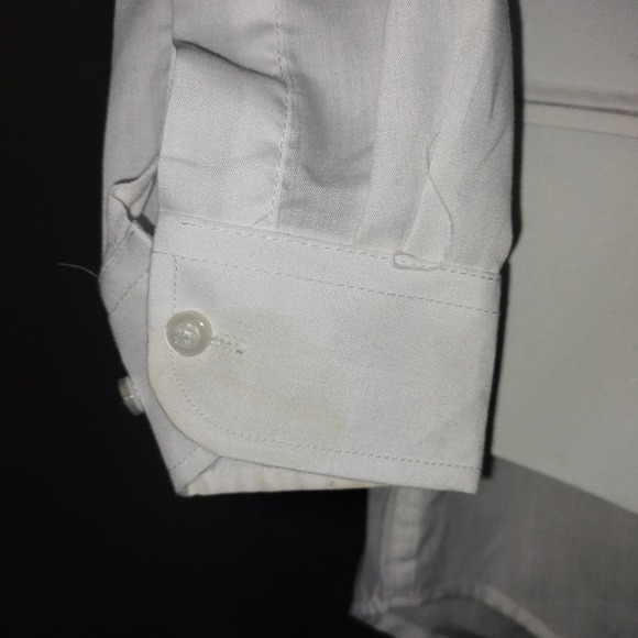 White suit size 8 Boys tuxedo blazer , vest and white button up shirt. - Picture 9 of 12